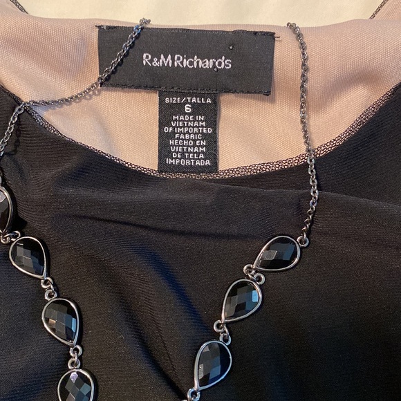 R&M Richards Sexy Black Lace/Sequins Sides Evening Gown - Picture 5 of 12